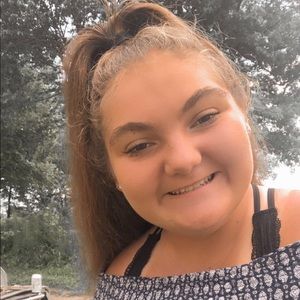 Meet your Posher, Haley